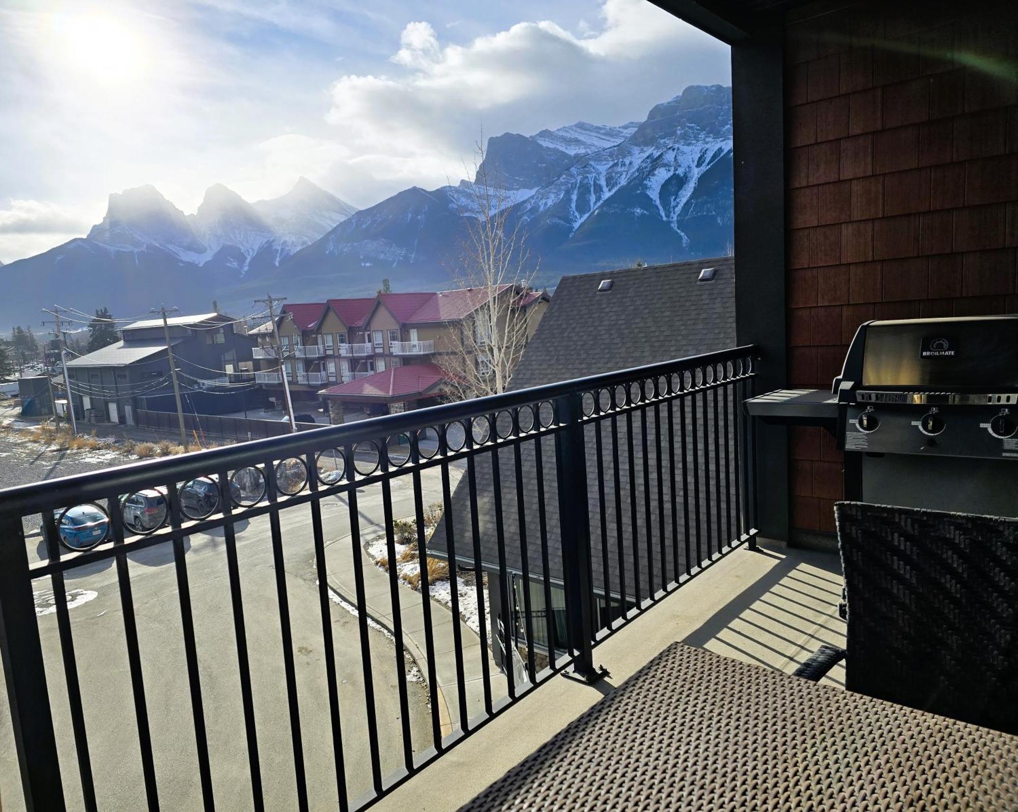 Paradise Resort Club And Spa Canmore Buitenkant foto